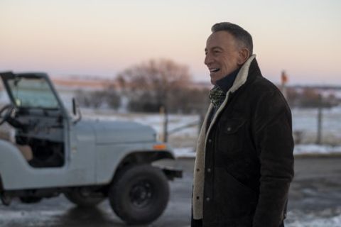 The Jeep® brand and Bruce Springsteen collaborate to launch "The Middle" Big Game campaign