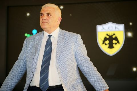 Ο Δημήτρης Μελισσανίδης κατά την παρουσίαση της συμφωνίας για την εμπορική ονομασία του γηπέδου της ΑΕΚ "OΠΑΠ Arena Αγιά Σοφιά" | 22 Ιουλίου 2020