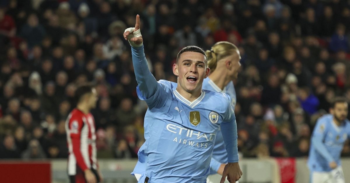 Manchester City 1-3: Foden's amazing hat-trick turned things around and brought Liverpool closer