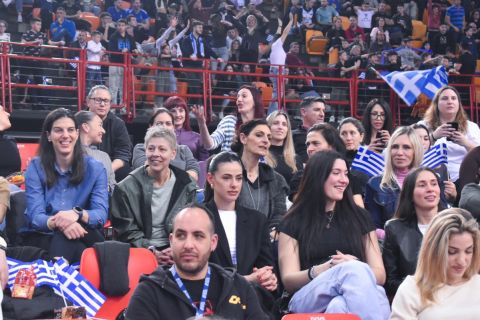 Ελλάδα - Τσεχία: Η Εθνική Γυναικών στο πλευρό της Εθνικής Ανδρών