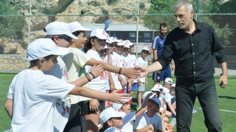 Περισσότερα από 900 παιδιά στο 3ο Piraeus Sports Camp!