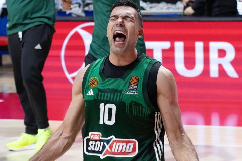 Ο ηγέτης Κώστας Σλούκας MVP των Game 4 στα playoffs της EuroLeague