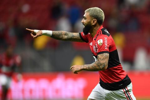 Ο Γκαμπριέλ Μπαρμπόζα της Φλαμένγκο πανηγυρίζει γκολ που σημείωσε κόντρα στην Ολίμπια για τα προημιτελικά του Copa Libertadores 2021 στο "Μανέ Γκαρίντσα", Μπραζίλια | Τετάρτη 18 Αυγούστου 2021
