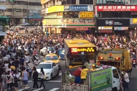 ΠΑΡΑΝΟΙΑ στην Ταϊβάν: Σταμάτησαν την κυκλοφορία για ένα σπάνιο Pokemon