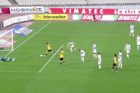 ΑΕΚ - Απόλλων Σμύρνης: Σε κενή εστία σκόραρε ο Ανσαριφάρντ για το 2-0 στο 25'