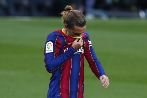 Ο Αντουάν Γκριεζμάν της Μπαρτσελόνα σε στιγμιότυπο της αναμέτρησης με την Μπέτις για τη La Liga 2020-2021 στο "Καμπ Νόου", Βαρκελώνη | Σάββατο 7 Νοεμβρίου 2020