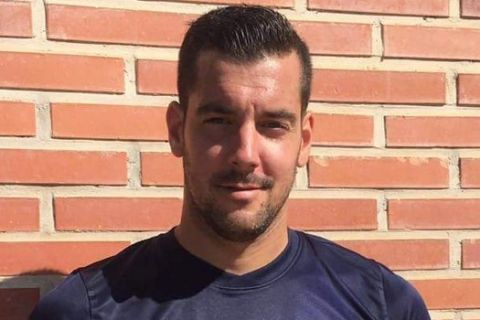 Κορονοϊός: Ισπανός γκολκίπερ δεν δέχτηκε να παίξει μετά τις 30/6 και τον έδιωξαν