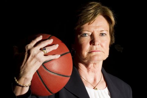 Πατ Σάμιτ: Το αντίο της Μεγάλης Κυρίας του μπάσκετ