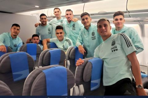 Οι παίκτες της Αργεντινής μπήκαν στο αεροπλάνο και έφυγαν άμεσα από την Βραζιλία για να μην συλληφθούν