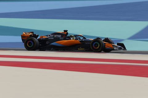 Formula 1: Η McLaren εξετάζει και τους κινητήρες Red Bull Ford για το 2026