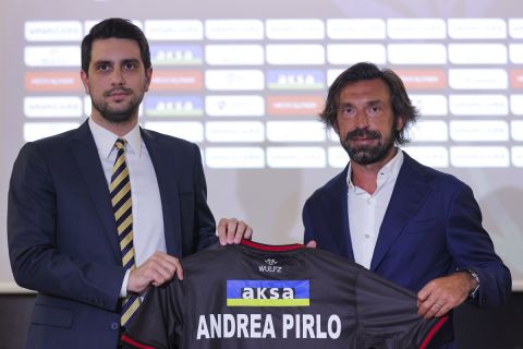 Ο Αντρέα Πίρλο κατά την επίσημη παρουσίασή του ως ο νέος προπονητής της  Καραγκιουμρούκ | 13 Ιουνίου 2022