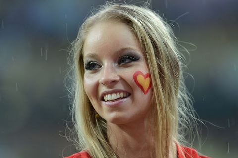 Oι 50 "καυτές" φανς του Euro 2012!