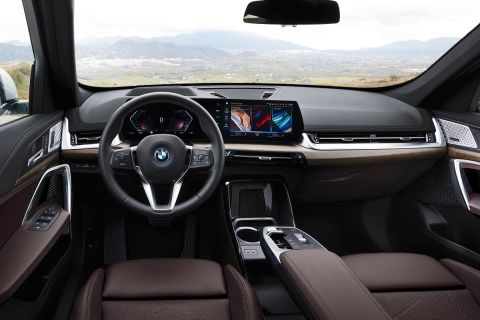 BMW iΧ1: Η ηλεκτρική εκδοχή της νέας BMW X1 με 313 ίππους
