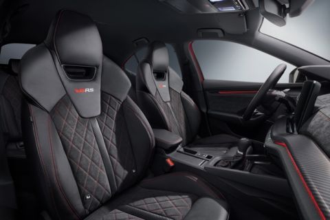 Το εσωτερικό του Skoda Octavia RS 2021