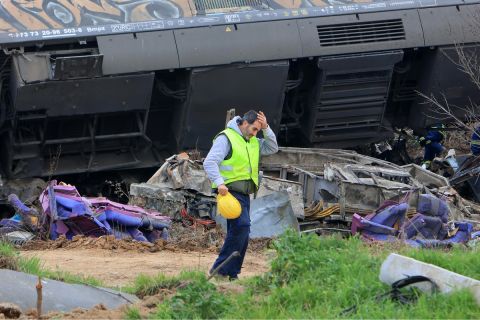 Φωτογραφία από το σημείο της σύγκρουσης των τρένων στα Τέμπη