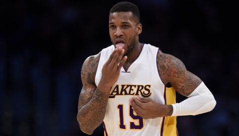 Los Angeles Lakers forward Thomas Robinson in action during the first half of an NBA basketball game against the Toronto Raptors in Los Angeles, Sunday, Jan. 1, 2017. (AP Photo/Kelvin Kuo)
