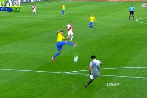 Κόπα Αμέρικα 2019: Τραγικό λάθος του τερματοφύλακα του Περού και 2-0 η Βραζιλία