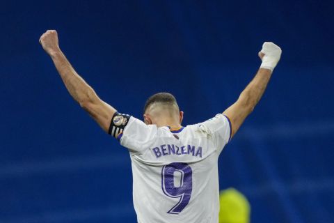 Ο Καρίμ Μπενζεμά της Ρεάλ πανηγυρίζει γκολ που σημείωσε κόντρα στην Αθλέτικ για τη La Liga 2021-2022 στο "Σαντιάγο Μπερναμπέου", Μαδρίτη | Τετάρτη 1 Δεκεμβρίου 2021