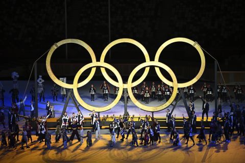 Οι πέντε Ολυμπιακοί κύκλοι στην τελετή έναρξης