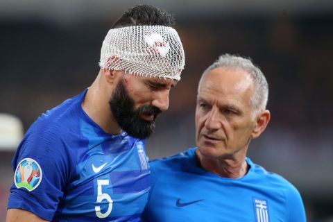 Τραυματισμός του Σιόβα στο κεφάλι σε αγώνα της Εθνικής 