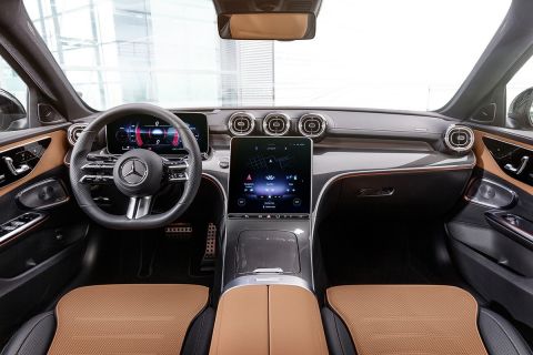 Το εσωτερικό της νέας  C-Class της Mercedes