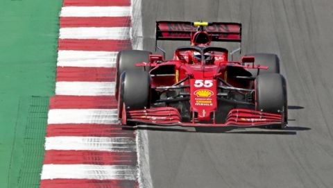 Ένα νέο βήμα εξέλιξης της Ferrari SF21 στη Βαρκελώνη