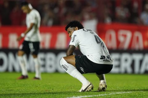 Gil of Brazil's Corinthians, looks on at the end of a Copa Libertadores Group E soccer match against Argentina's Argentinos Juniors at Diego Armando Maradona stadium in Buenos Aires, Argentina, Wednesday, May 24, 2023. The match ended on a 0-0 draw. (AP Photo/Ivan Fernandez)