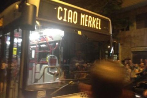 Τα λεωφορεία άλλαξαν προορισμό για Μπαλοτέλι και Μέρκελ!