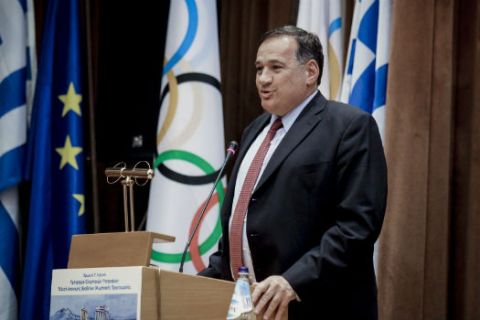 ΕΟΕ σε ΔΟΕ: "Άρθρα του Αθλητικού Νόμου παραβιάζουν τον Ολυμπιακό Καταστατικό Χάρτη"