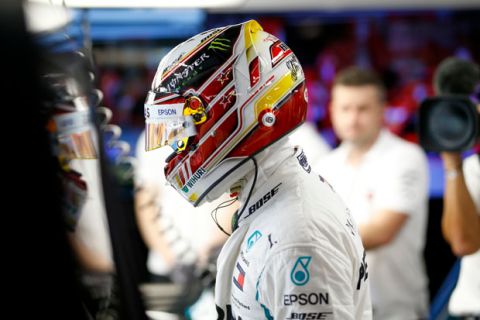 Formel 1 - Mercedes-AMG Petronas Motorsport, Großer Preis von Singapur 2018. Lewis Hamilton 

Formula One - Mercedes-AMG Petronas Motorsport, Singapore GP 2018. Lewis Hamilton 