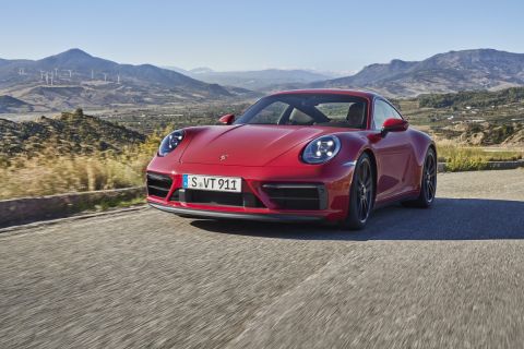 Πιο διακριτικές και πιο δυναμικές από ποτέ οι Porsche 911 GTS