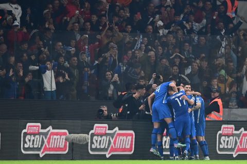 Οι παίκτες της Εθνικής Ελλάδας πανηγυρίζουν γκολ που σημείωσαν κόντρα στη Γαλλία για τα προκριματικά του Euro 2024 στην "OPAP Arena" | Τετάρτη 22 Νοεμβρίου 2024