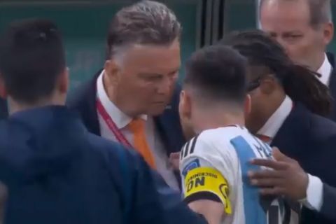 Μουντιάλ 2022, Ολλανδία - Αργεντινή: Ο Μέσι ήρθε πρόσωπο με πρόσωπο με τον Φαν Χάαλ, τους χώρισε ο Ντάβιντς
