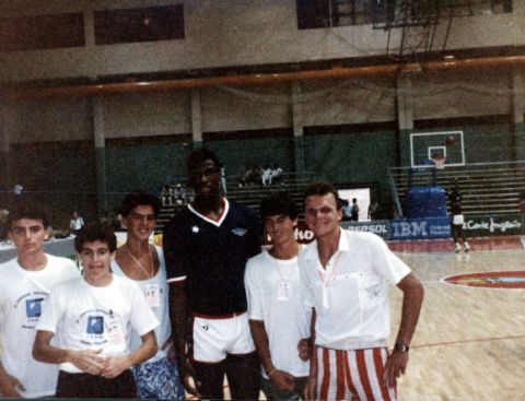 Σαν το Ευρωμπάσκετ του '87