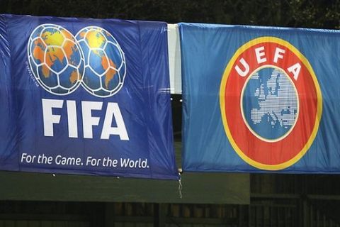 "Καμπανάκι κινδύνου" από UEFA και FIFA