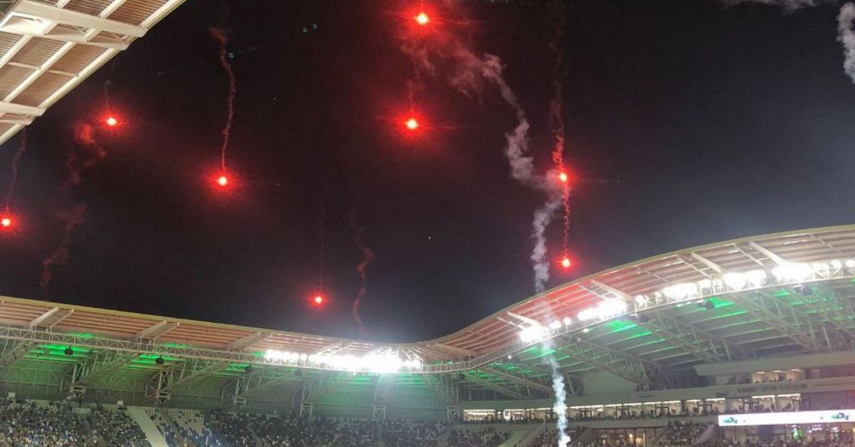 Maccabi Haifa – Bnei Sakhnin: Chaos with flares in the stadium where Panathinaikos will play