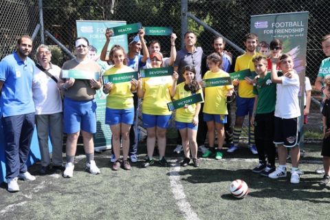 Ο Φύσσας και οι μικροί πρεσβευτές στο Αθλητικό Σωματείο ΑΜΕΑ "Κεραυνός"