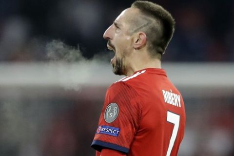 Bayern midfielder Franck Ribery celebrates after scoring his side's fifth goal during the Champions League group E soccer match between FC Bayern Munich and Benfica Lisbon in Munich, Germany, Tuesday, Nov. 27, 2018. (AP Photo/Matthias Schrader)
