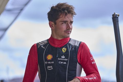 Ο οδηγός της Ferrari, Σαρλ Λεκλέρ
