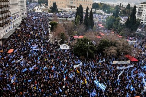 Γενική άποψη από το συλλαλητήριο για την Μακεδονία στο Σύνταγμα, Κυριακή 20 Ιανουαρίου 2019. (EUROKINISSI/ ΓΙΩΡΓΟΣ ΚΟΝΤΑΡΙΝΗΣ)