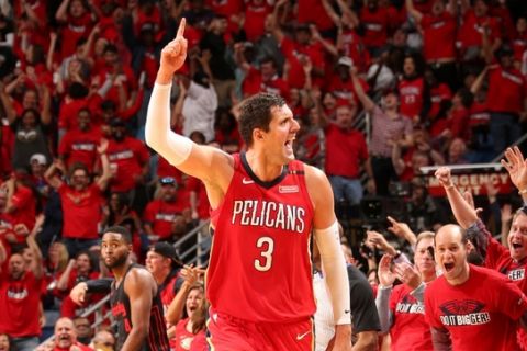 NEW ORLEANS, LA - APRIL 19:  Nikola Mirotic #3 of the New Orleans Pelicans reacts to a play and acknowledges the crowd during the game against the Portland Trail Blazers in Game Three of Round One of the 2018 NBA Playoffs on April 19, 2018 at Smoothie King Center in New Orleans, Louisiana. NOTE TO USER: User expressly acknowledges and agrees that, by downloading and or using this Photograph, user is consenting to the terms and conditions of the Getty Images License Agreement. Mandatory Copyright Notice: Copyright 2018 NBAE (Photo by Layne Murdoch/NBAE via Getty Images)