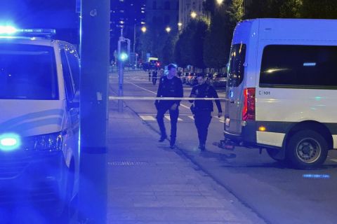 Τρομοκρατική επίθεση στο Βέλγιο: Δύο νεκροί με φανέλα της εθνικής Σουηδίας από πυροβολισμούς στις Βρυξέλλες