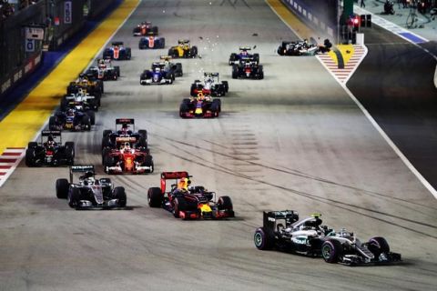 GP Σιγκαπούρης - RACE: Νίκη θρίλερ για Rosberg