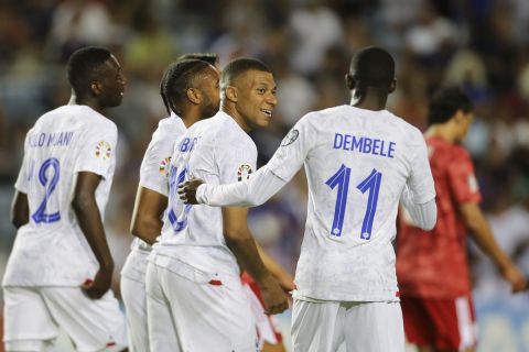 Γιβραλτάρ - Γαλλία 0-3: Έκανε το "3 στα 3" με την υπογραφή των Ζιρού και Εμπαπέ