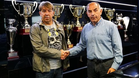 Βούλιτς στο Sport24.gr: "Θέλαμε ηγέτη και παίκτες με cojones"