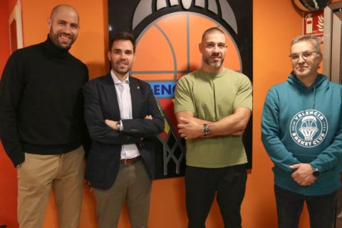 Η Βαλένθια διοργανώνει καμπ μπάσκετ στην Ελλάδα και την Κύπρο με πρεσβευτή τον Παναγιώτη Βασιλόπουλο