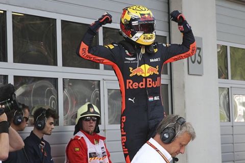 SPIELBERG,AUSTRIA,01.JUL.18 - MOTORSPORTS - Grand Prix of Austria, Red Bull Ring. Image shows the rejocing of Max Verstappen (NED/ Aston Martin Red Bull Racing). Photo: GEPA pictures/ Wolfgang Grebien // GEPA pictures/Red Bull Content Pool // AP-1W54JU9GW2111 // Usage for editorial use only // Please go to www.redbullcontentpool.com for further information. // 