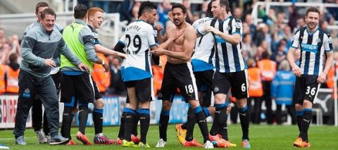 May 24th 2015 - Newcastle, UK - NEWCASTLE V WEST HAM -

Newcastle Gutiierrez scores  against West Ham  2-0


PIcture by Ian Hodgson/Daily Mail