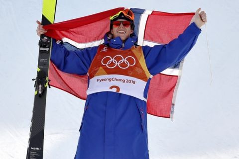 Gold medal winner Oystein Braaten, of Norway, celebrates after the men's slopestyle final at Phoenix Snow Park at the 2018 Winter Olympics in Pyeongchang, South Korea, Sunday, Feb. 18, 2018. (AP Photo/Lee Jin-man)
