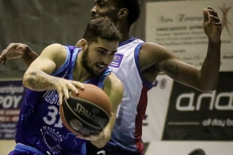 Ο Τολιόπουλος σε αγώνα Μεσολόγγι - Ιωνικός BC την σεζόν 2020/21